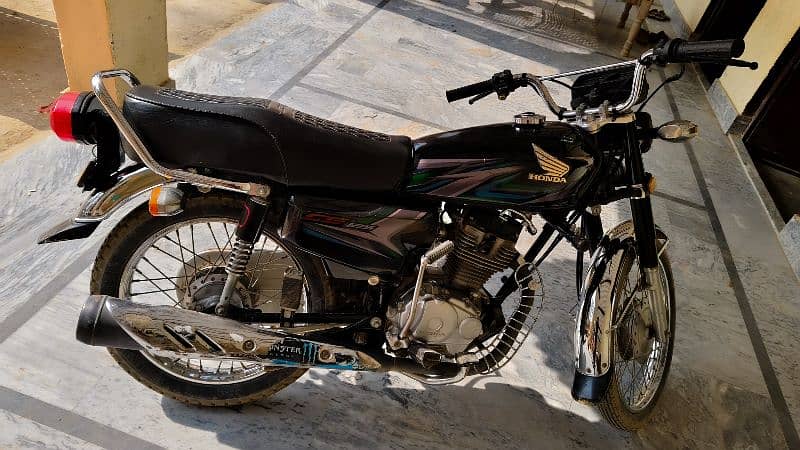 Honda 125 23model good condition 1