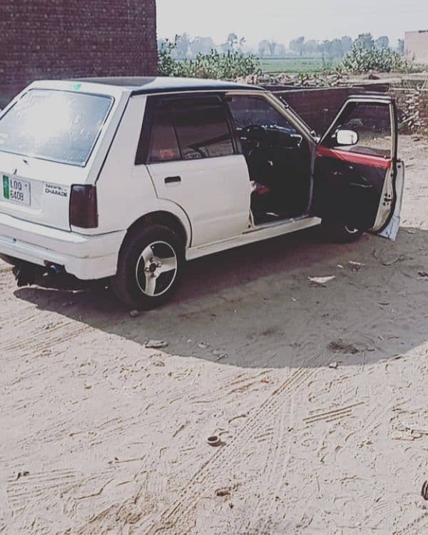 Daihatsu Charade 1986 0