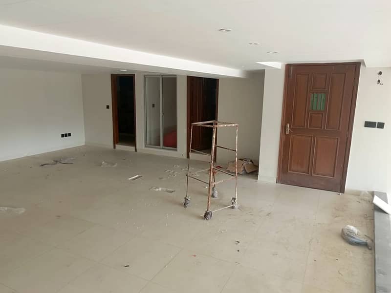 4 Marla 3rd Floor Office with Elevator For Rent In DHA Phase 6,Block L. 4