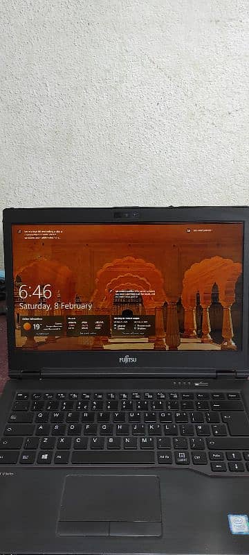 Fujitsu I5 7th generation 5