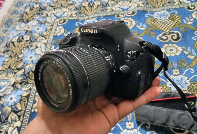 Canon 700D with Accessories 2