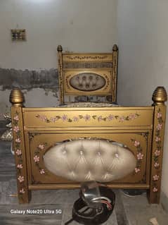 Single Artistic Bed with Mattress