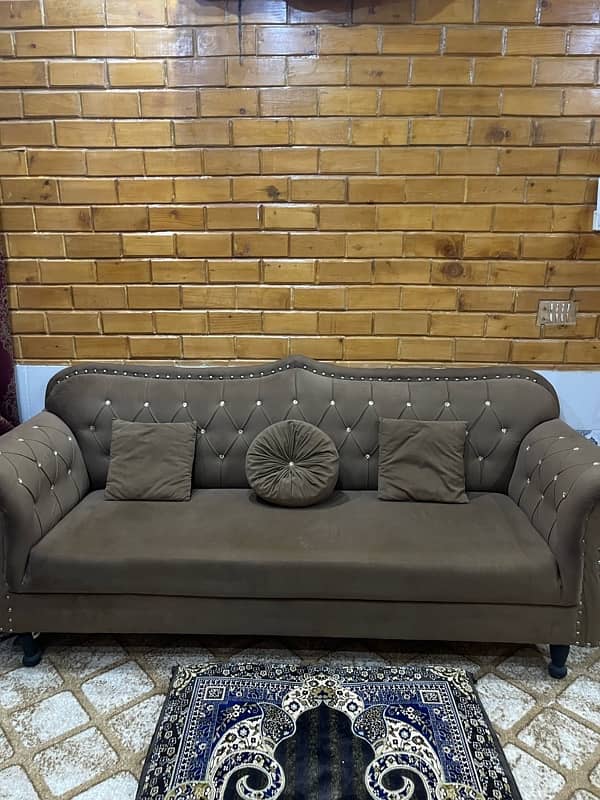 4 seater sofa 3