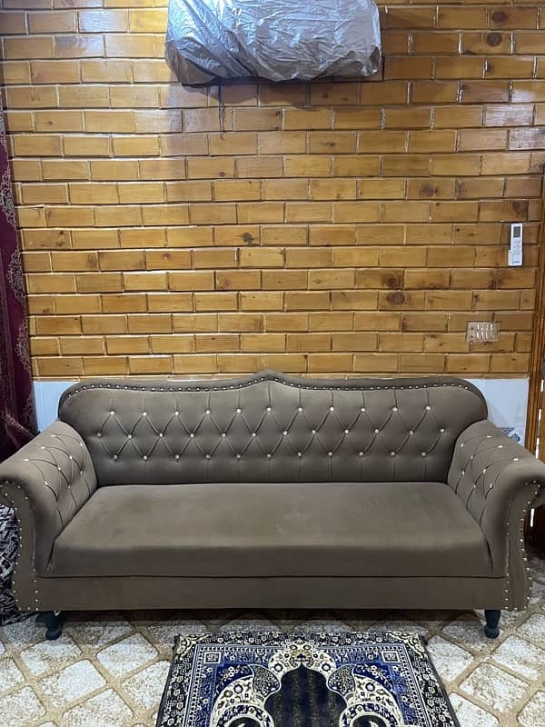 4 seater sofa 4