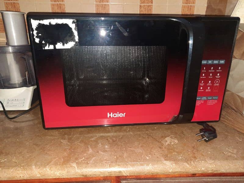 I am selling my 4in1 haier oven with box 30 litre 3