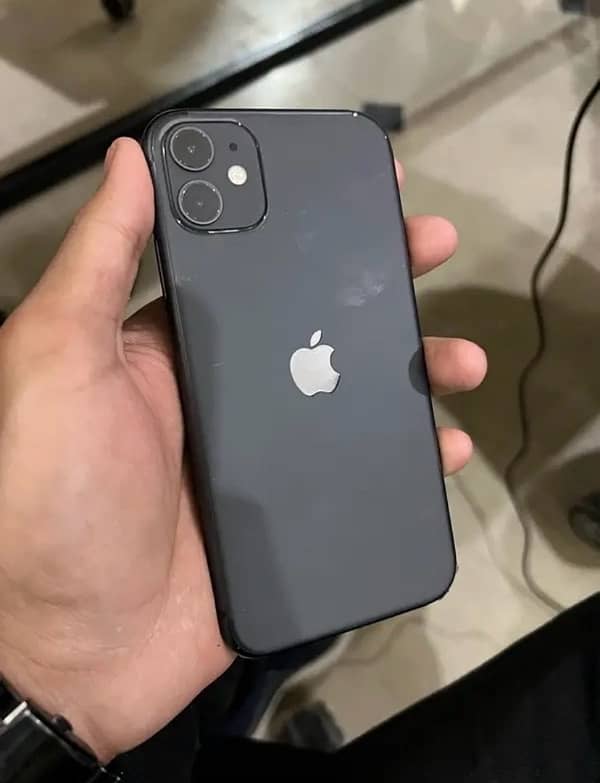 IPHONE 11 1