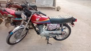 Honda 125 motorcycle 2013 Modal urgent for sale Pakistan=03253816587=