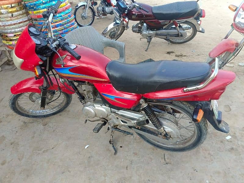 Honda delex 125 0