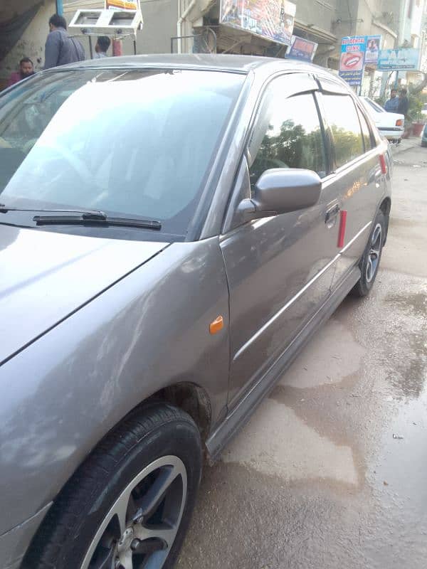 Honda Civic EXi 2004 4