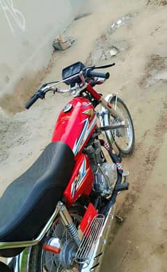 Honda 125 Model 2016 Bike For Sale Call me_03494717204)