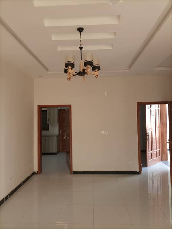 30x60 Almost New House Ideal Accommodation Reasonable Rent 4