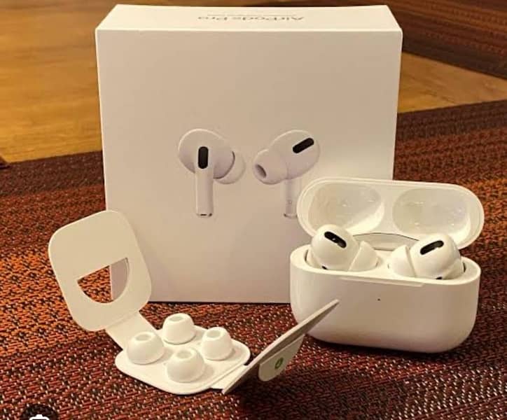 Apple AirPod Pro 2 type c Apple warranty 8 months 1