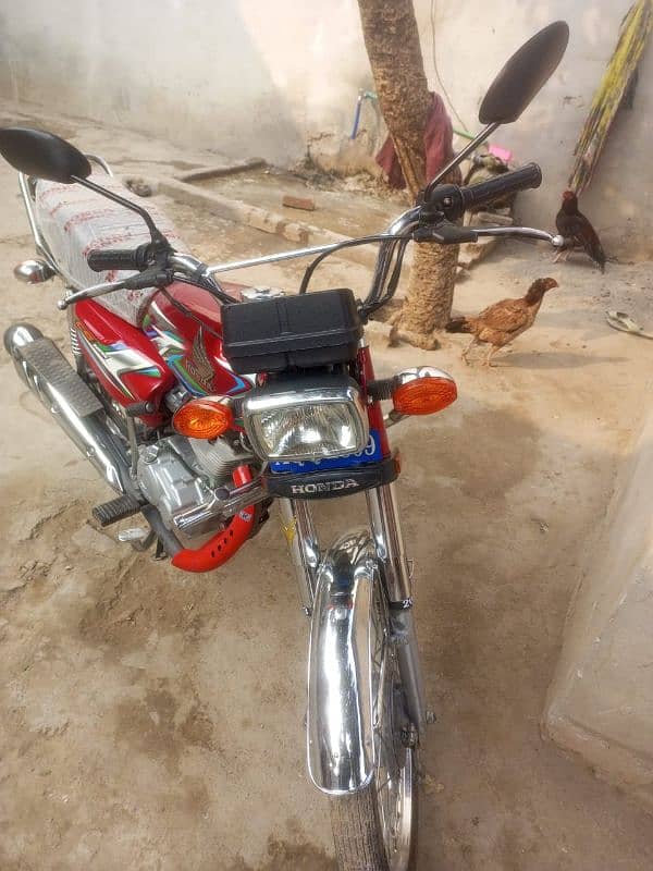 Honda 125 motorcycle hai 1