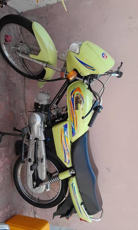 United bike 100 cc new condition 0