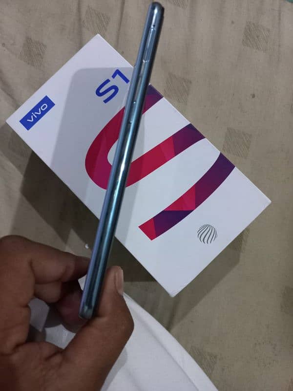 Vivo S1 available for sale 1