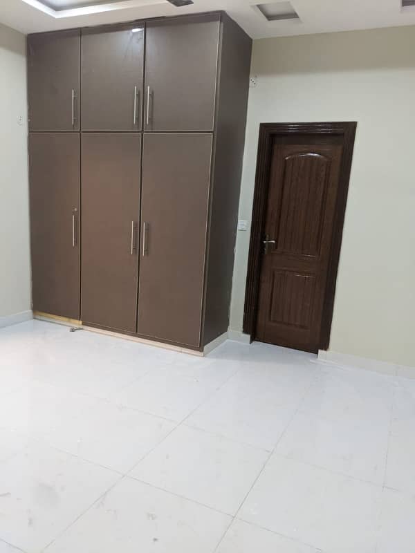 5 Marla Brand New Luxury Upper Portion Available For Rent in Park View City Near Thokar 4