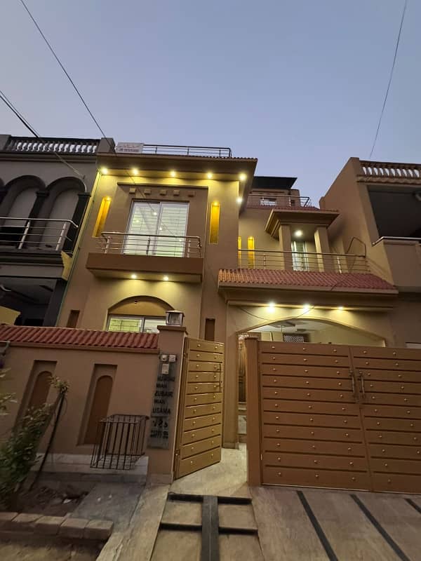 5 Marla Brand New Lower Portion Available For Rent in Park View City Near Thokar 0