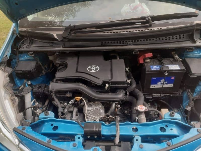 Toyota Vitz 2019 4