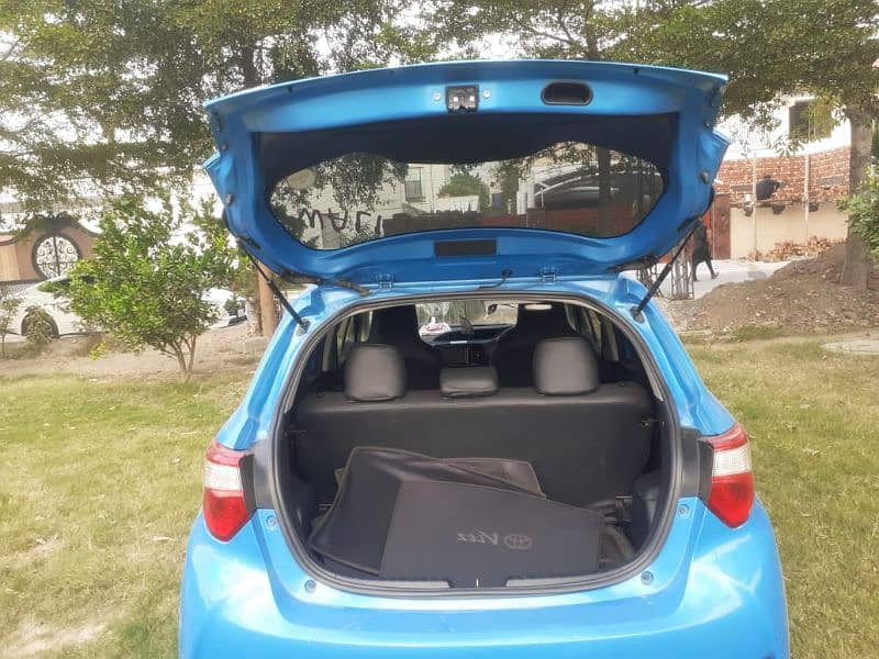 Toyota Vitz 2019 8