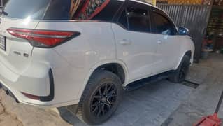 Toyota Fortuner 2024