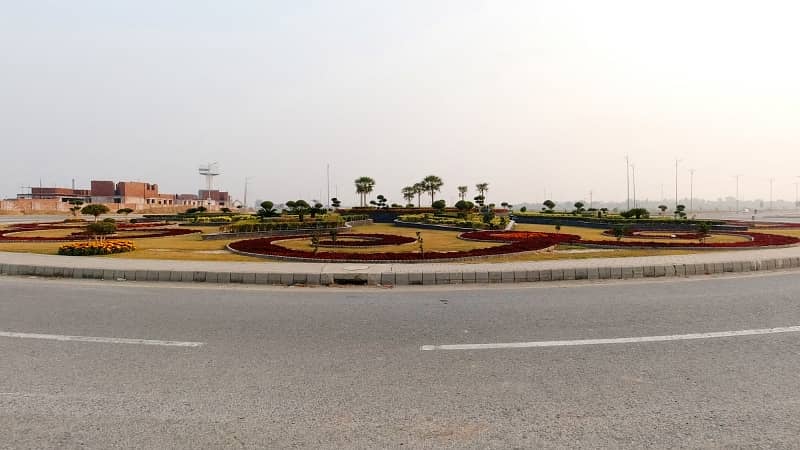 Buying A Prime Location Residential Plot In DHA Phase 9 Prism - Block R Lahore? 3