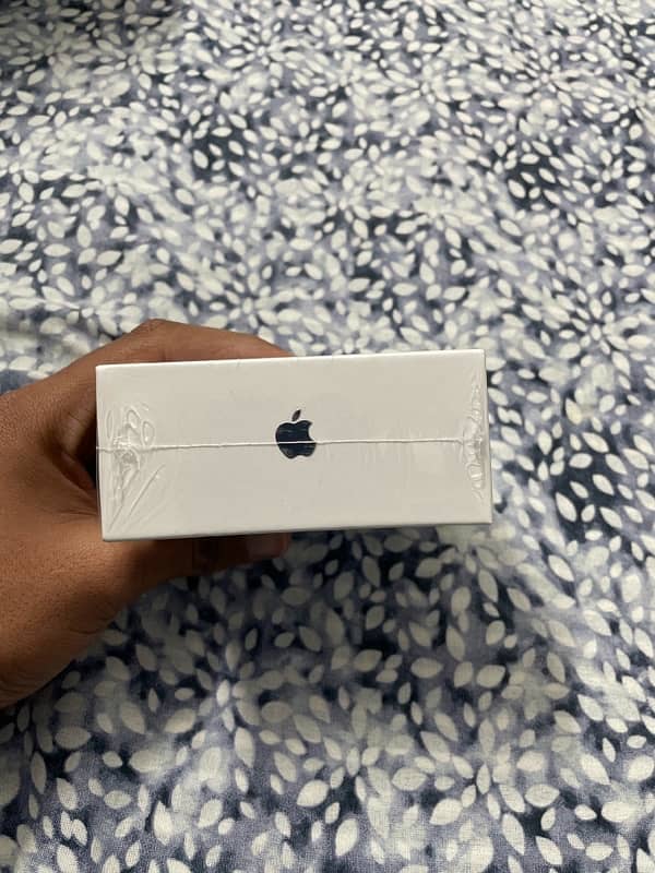 apple airpods pro 2 FREE DELIVERY AVAILABLE ALL OVER PAKISTAN 1