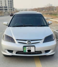 Honda Civic Oriel 2004