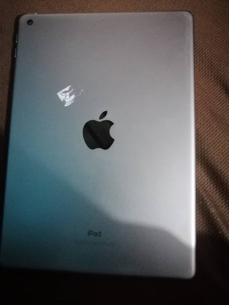 Ipad 6th Generation for sale 3