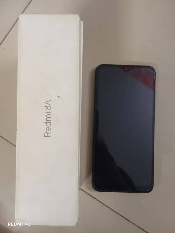 redmi 8a with box 1