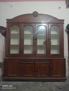 Showcase Fore Sale