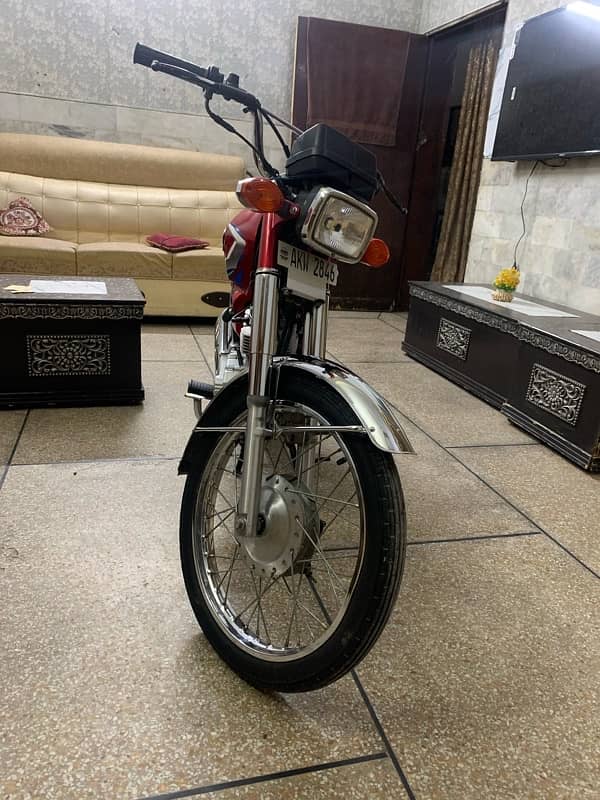 honda cg125 lush condition first owner 5