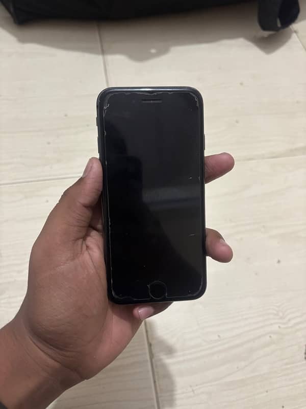 Iphone 8 64gb PTA approve with box 0