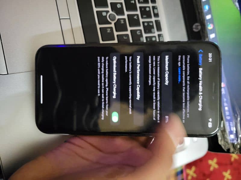 Iphone Xr Factory Unlock 4