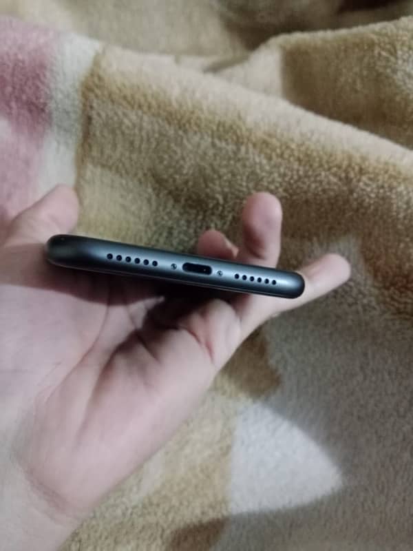 Title : Iphone 11 non pta jv 64gb 5