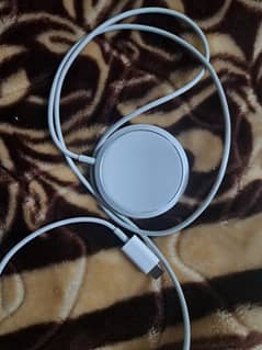 APPLE WIRELES CHARGER