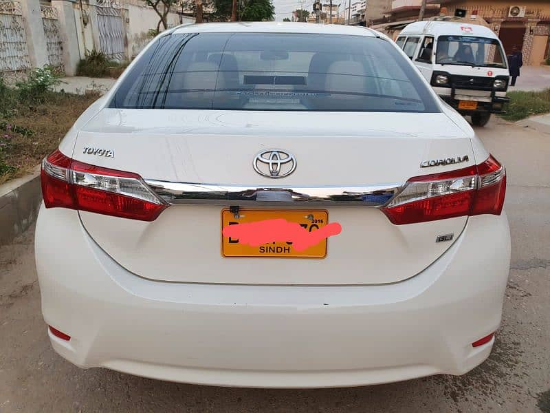 Toyota Corolla GLI 2016 b2b  full original manual 0