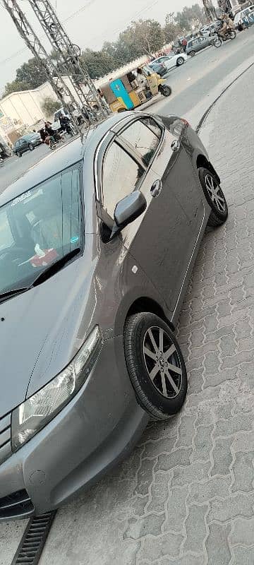 Honda City IVTEC 2009 call me more information 6