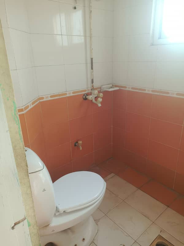 2 bed corner flat for rent in G-15 Markaz 1