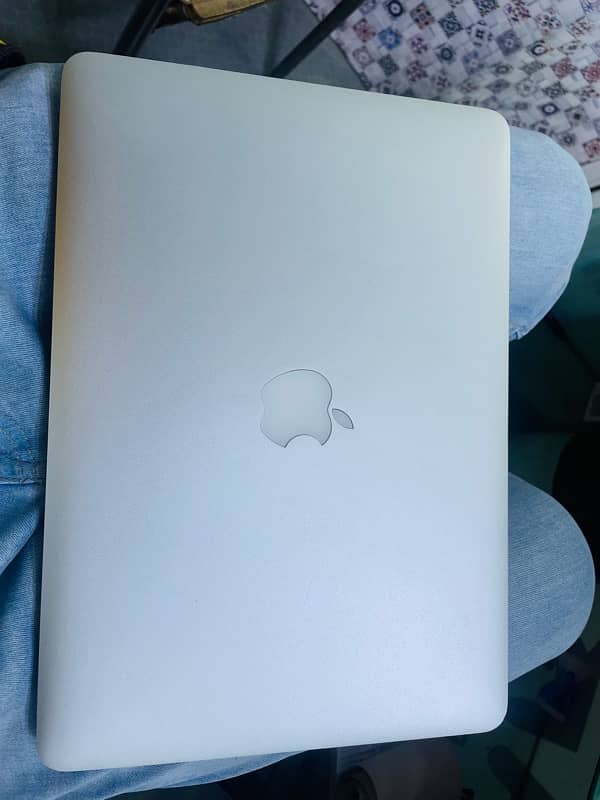 MacBook air 2015 early 3