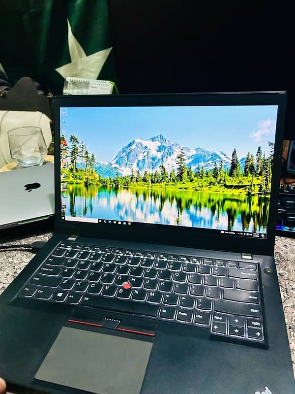 Lenovo Thinkpad i5 6th Gen 0