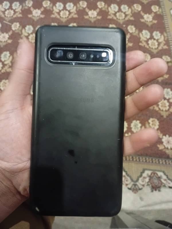 SAMSUNG S10 PLUS 5G 4