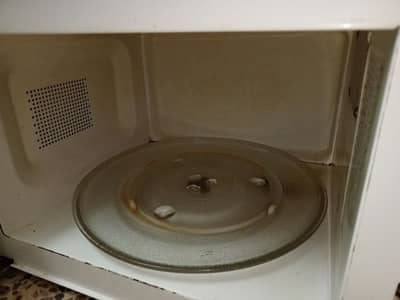 microwave oven & grill