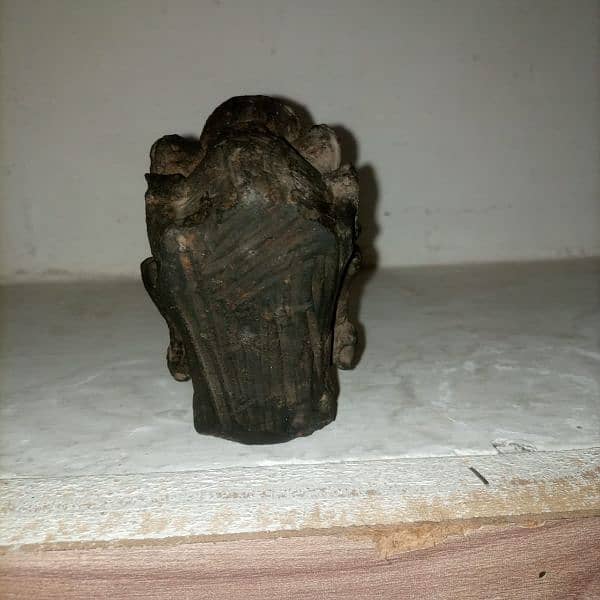 old ancient indian hindu home decor piece (100 years old) 1