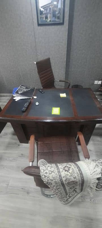 Slightly used office furniture for sale 3