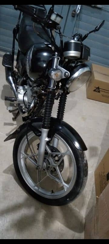 Suzuki Gs 150se In Fresh Condition 4