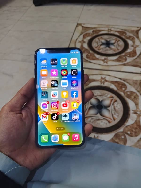 iPhone X 256GB 1