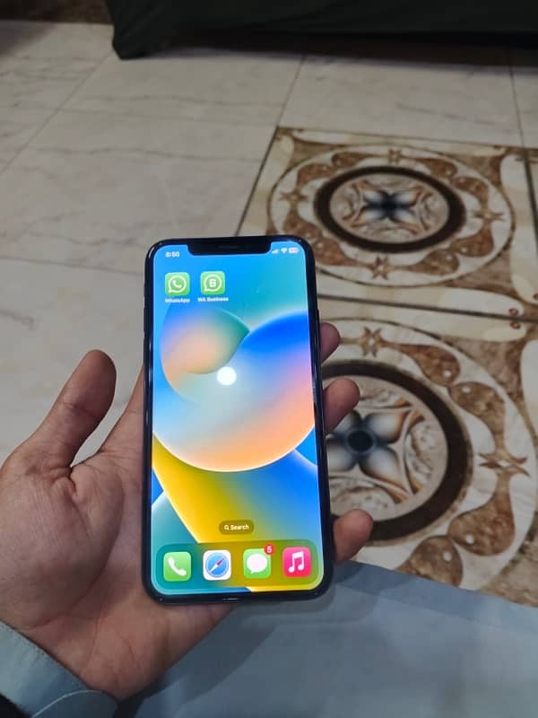 iPhone X 256GB 3