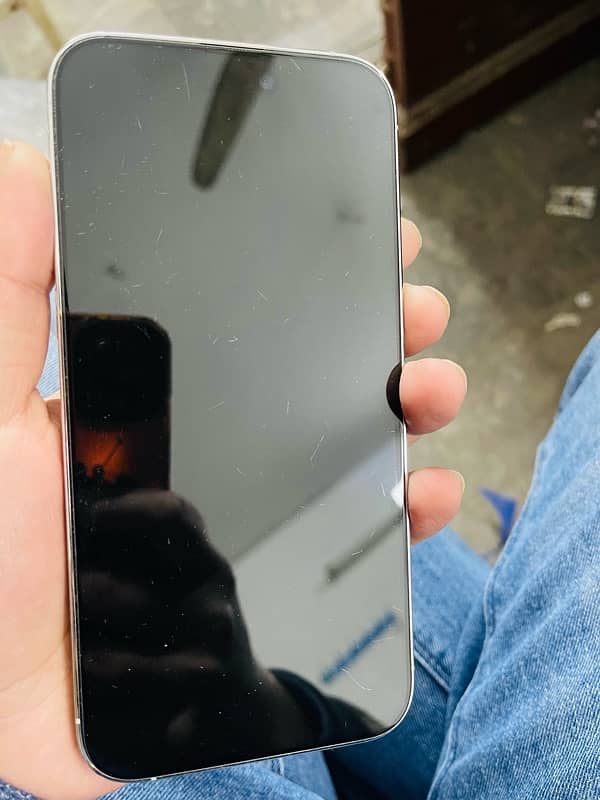 Iphone 14 Pro Max (FU) Non PTA 4