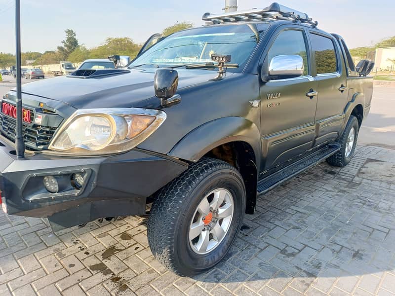 Toyota Vigo 2006 reg 2016 thailand 3