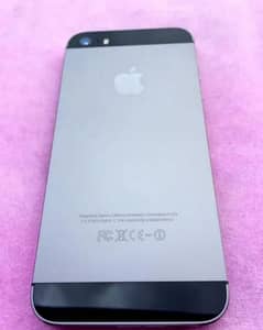 iPhone 5s 64GB official PTA Approved All Accesrees